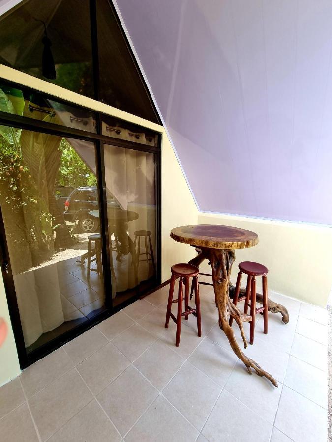 Ballena Oasis Homes & Glamping Uvita Eksteriør billede