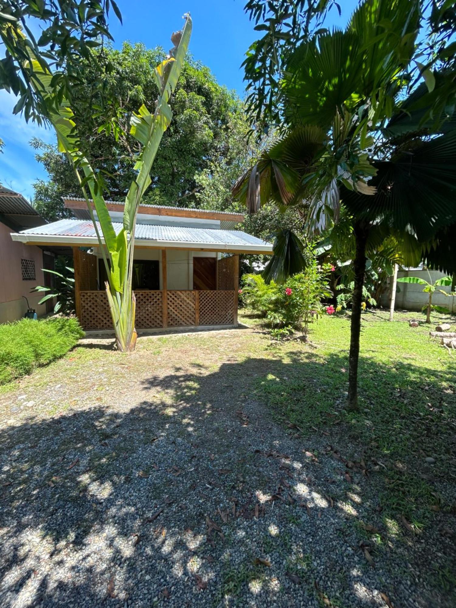 Ballena Oasis Homes & Glamping Uvita Eksteriør billede